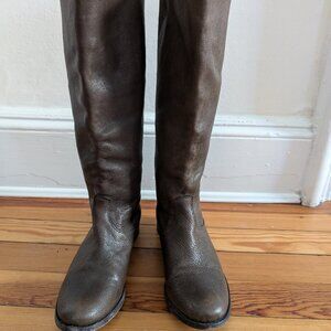 Frye Melissa Button Back Zip boots, Gray, Size 7.5 US